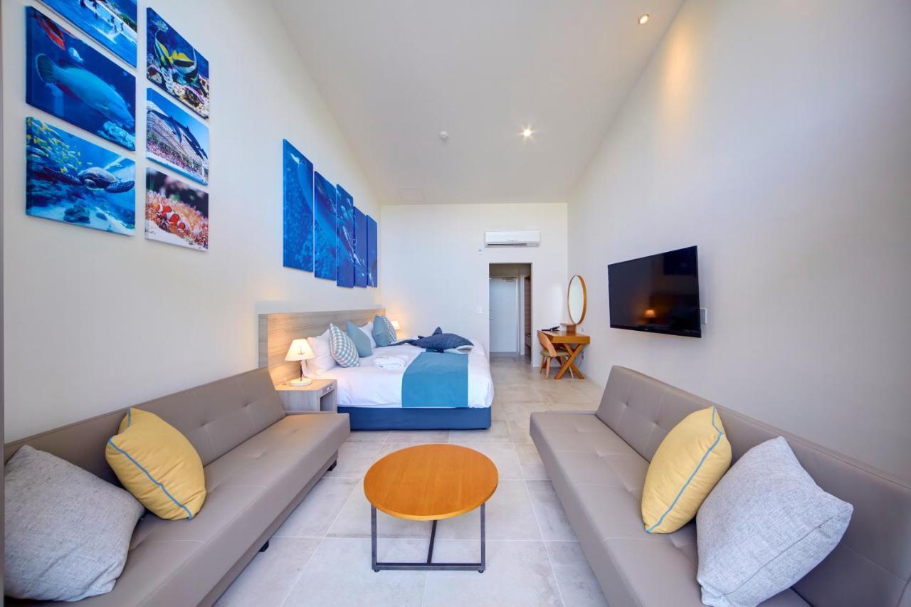 Royal View Hotel Churaumi Мотобу Екстериор снимка