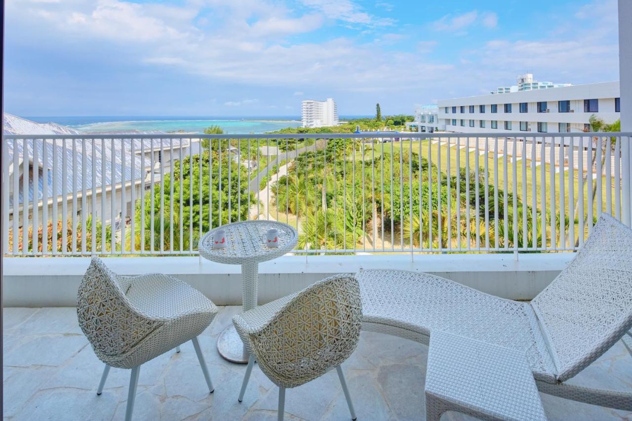 Royal View Hotel Churaumi Мотобу Екстериор снимка